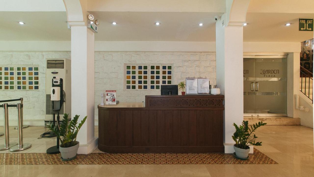 Garden Plaza Hotel Manille Extérieur photo